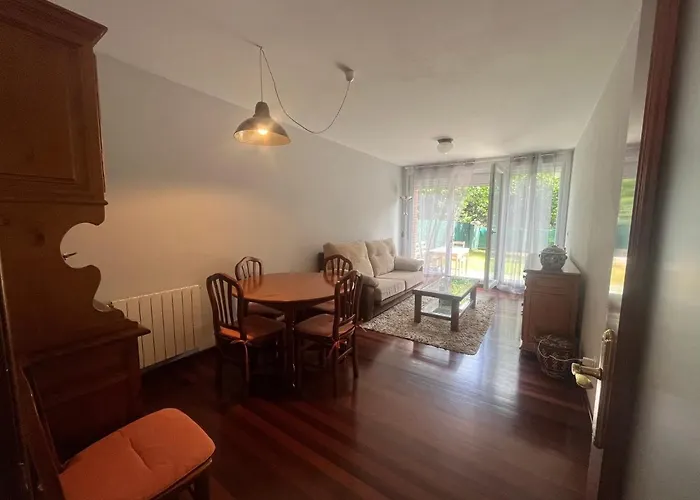 Сasa de vacaciones Preciosa Casa Con Jardin Boó de Piélagos